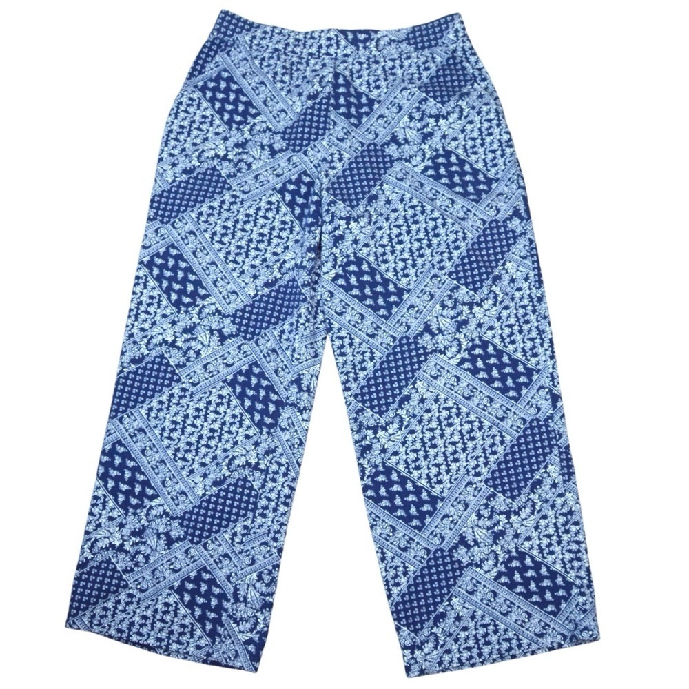 d&co Beach Blue Bandana Print Jersey‎ Knit Crop Pants, Medium Petite